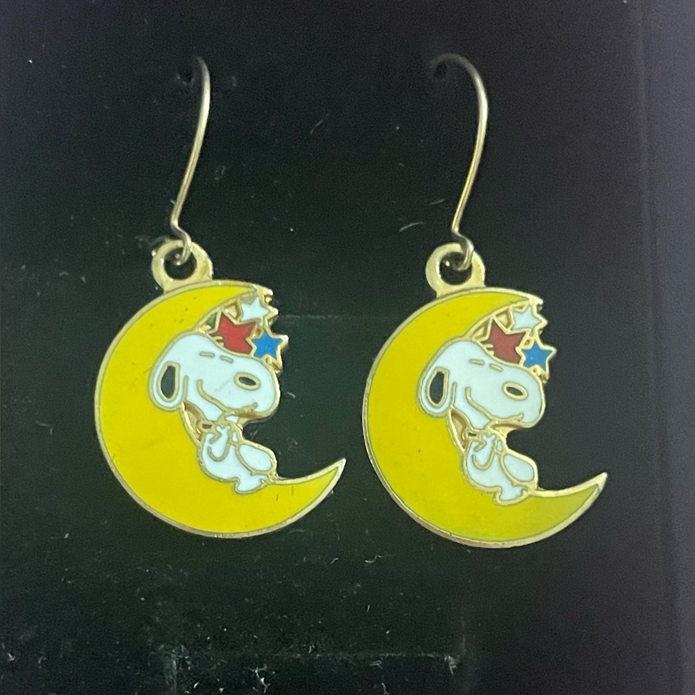 Yellow Moon and Snoopy Earrings !💛💛